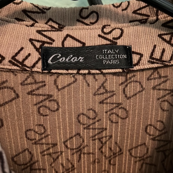 Brown button down - Picture 2 of 4